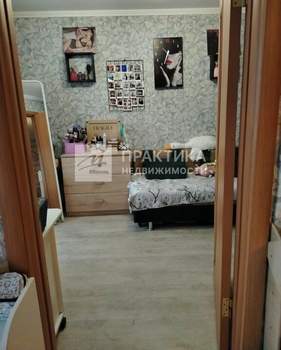 2-к квартира, вторичка, 44м2, 1/5 этаж