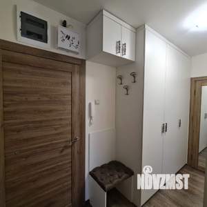 1-к квартира, вторичка, 41м2, 2/19 этаж