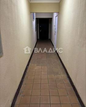 1-к квартира, вторичка, 42м2, 10/17 этаж