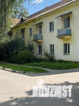 3-к квартира, вторичка, 77м2, 2/2 этаж