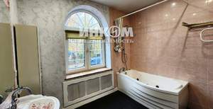 3-к квартира, вторичка, 102м2, 2/5 этаж