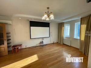 4-к квартира, вторичка, 126м2, 4/10 этаж