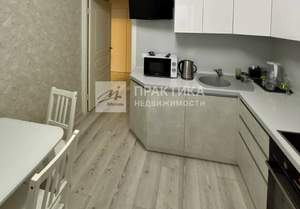 2-к квартира, вторичка, 55м2, 9/17 этаж
