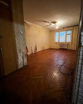 2-к квартира, вторичка, 45м2, 1/5 этаж