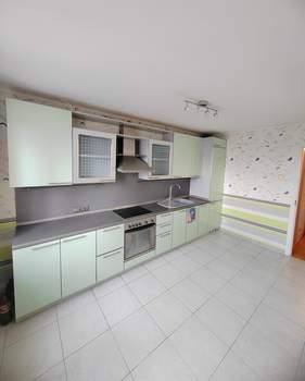 2-к квартира, вторичка, 61м2, 5/17 этаж