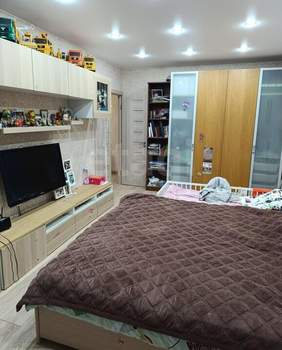 3-к квартира, вторичка, 77м2, 17/18 этаж