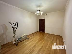 4-к квартира, вторичка, 156м2, 8/18 этаж