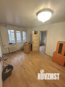 2-к квартира, вторичка, 44м2, 3/5 этаж