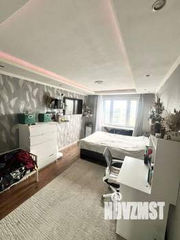 1-к квартира, вторичка, 32м2, 9/9 этаж