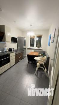 2-к квартира, вторичка, 59м2, 10/17 этаж