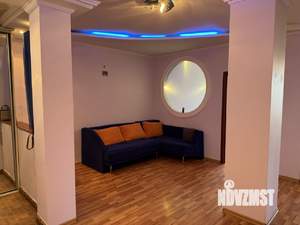 2-к квартира, вторичка, 63м2, 11/18 этаж