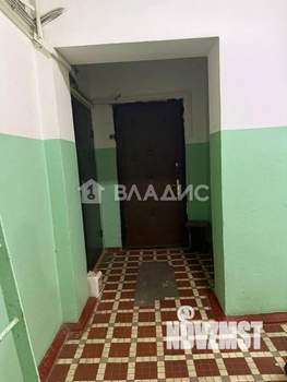 2-к квартира, вторичка, 58м2, 3/3 этаж