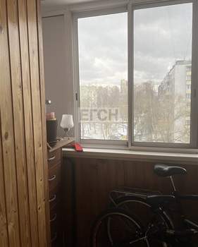 3-к квартира, вторичка, 50м2, 6/9 этаж
