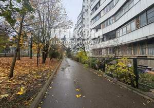 2-к квартира, вторичка, 44м2, 1/9 этаж
