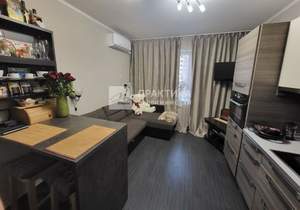 1-к квартира, вторичка, 42м2, 10/17 этаж