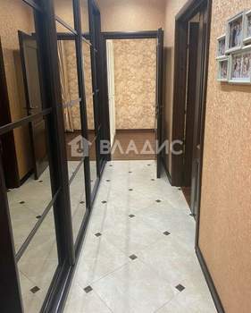 2-к квартира, вторичка, 62м2, 9/13 этаж