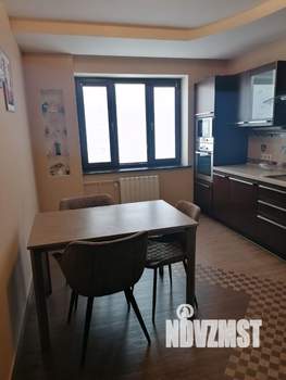 2-к квартира, вторичка, 70м2, 7/17 этаж
