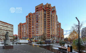 2-к квартира, вторичка, 61м2, 3/18 этаж