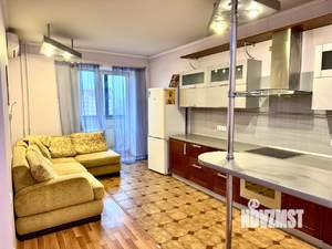 2-к квартира, вторичка, 62м2, 11/18 этаж