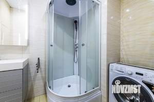 2-к квартира, вторичка, 62м2, 10/18 этаж