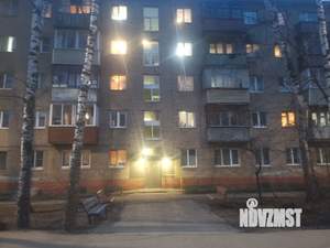 2-к квартира, вторичка, 43м2, 1/5 этаж