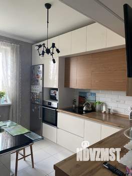 3-к квартира, вторичка, 74м2, 7/17 этаж