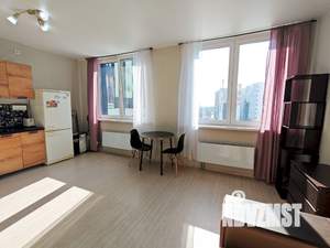 Студия квартира, вторичка, 28м2, 13/24 этаж