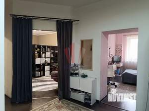 2-к квартира, вторичка, 67м2, 1/10 этаж