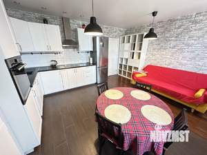 2-к квартира, вторичка, 72м2, 2/23 этаж