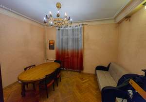 3-к квартира, вторичка, 89м2, 3/5 этаж