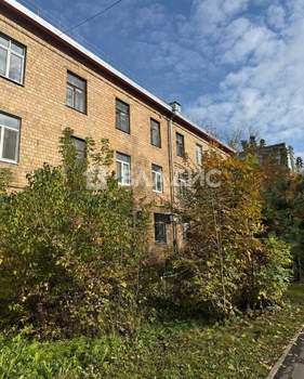 2-к квартира, вторичка, 58м2, 3/3 этаж