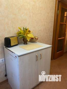2-к квартира, вторичка, 46м2, 3/5 этаж