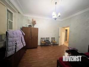 2-к квартира, вторичка, 61м2, 2/2 этаж