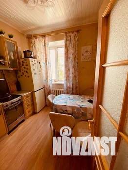 3-к квартира, вторичка, 77м2, 2/2 этаж