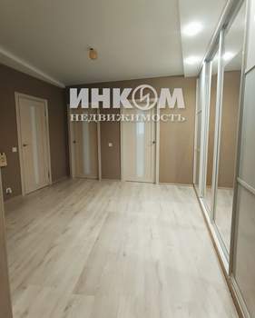 3-к квартира, вторичка, 95м2, 2/17 этаж