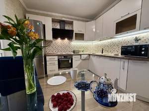 2-к квартира, вторичка, 65м2, 6/18 этаж