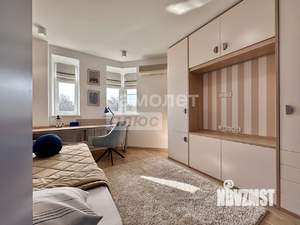 4-к квартира, вторичка, 121м2, 5/8 этаж
