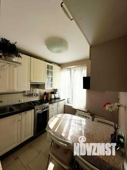 3-к квартира, вторичка, 61м2, 2/5 этаж