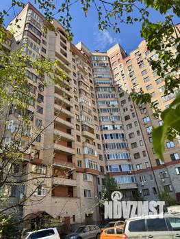 2-к квартира, вторичка, 63м2, 11/18 этаж