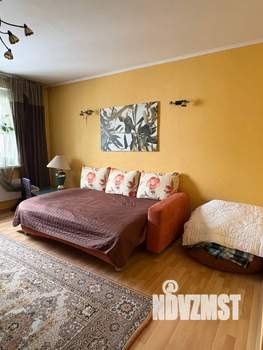 3-к квартира, вторичка, 80м2, 10/17 этаж