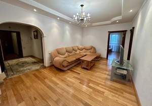 4-к квартира, вторичка, 176м2, 5/18 этаж