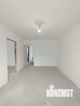 3-к квартира, вторичка, 60м2, 2/5 этаж