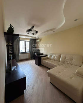 2-к квартира, вторичка, 70м2, 7/17 этаж