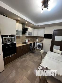 2-к квартира, вторичка, 65м2, 5/18 этаж