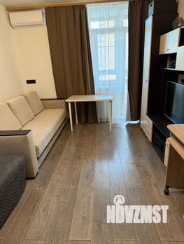 Студия квартира, вторичка, 25м2, 7/19 этаж