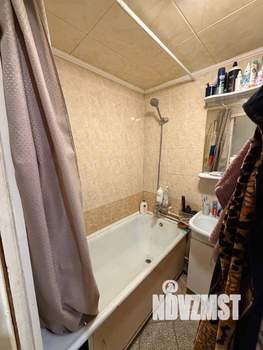 2-к квартира, вторичка, 44м2, 3/5 этаж