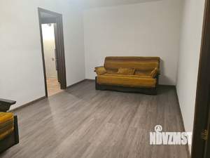 2-к квартира, вторичка, 45м2, 1/5 этаж