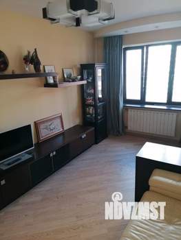 2-к квартира, вторичка, 70м2, 7/17 этаж