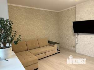 2-к квартира, вторичка, 63м2, 6/17 этаж