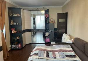 2-к квартира, вторичка, 62м2, 8/18 этаж